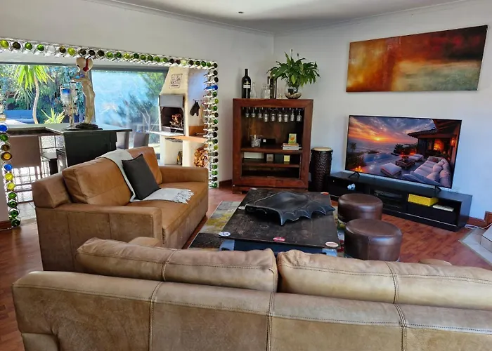 Spacious Home In Cape Towns Blouberg Area