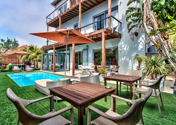 The One 8 Hotel In Green Point - Solar Power