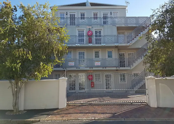 Bradclin Newlands