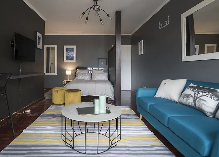 St Martini Suite 407