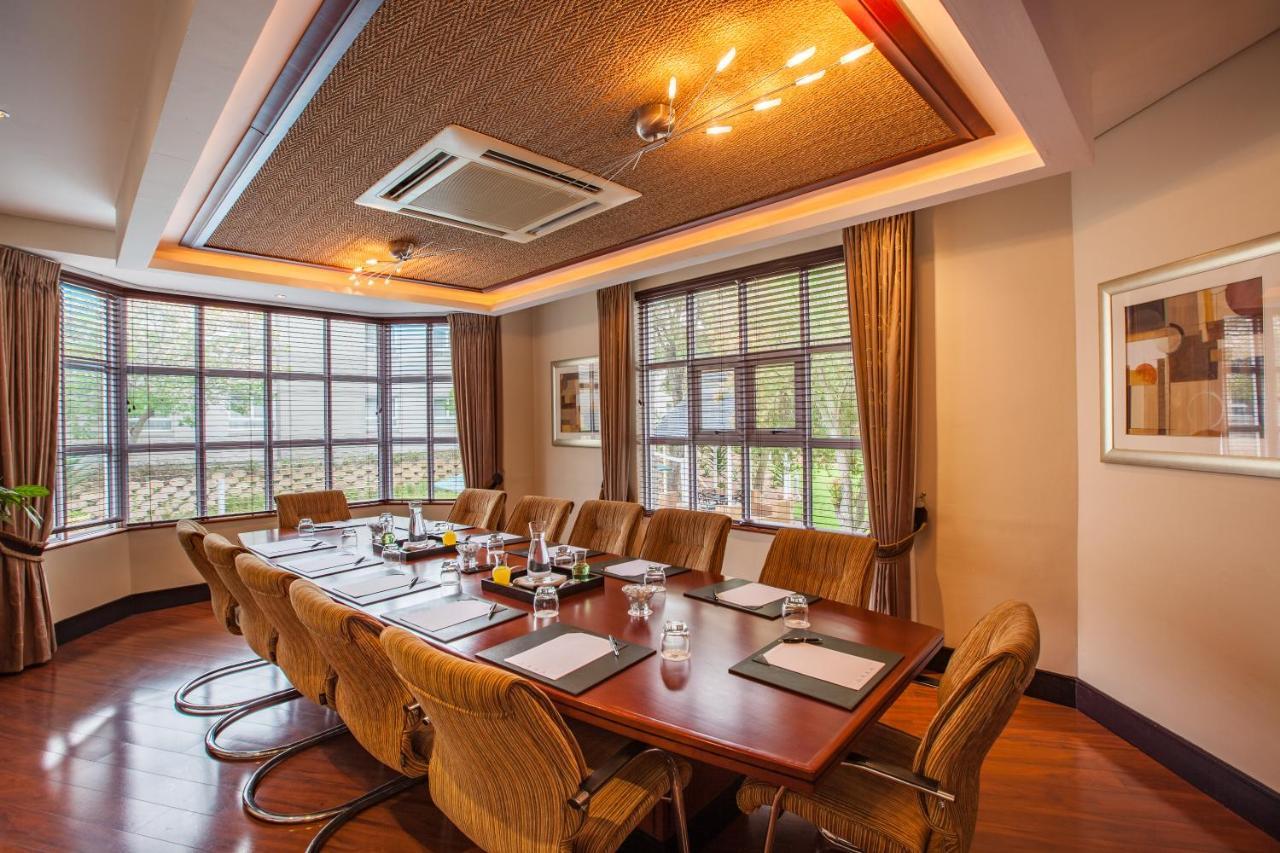 Hotel Pinelands Cape Town