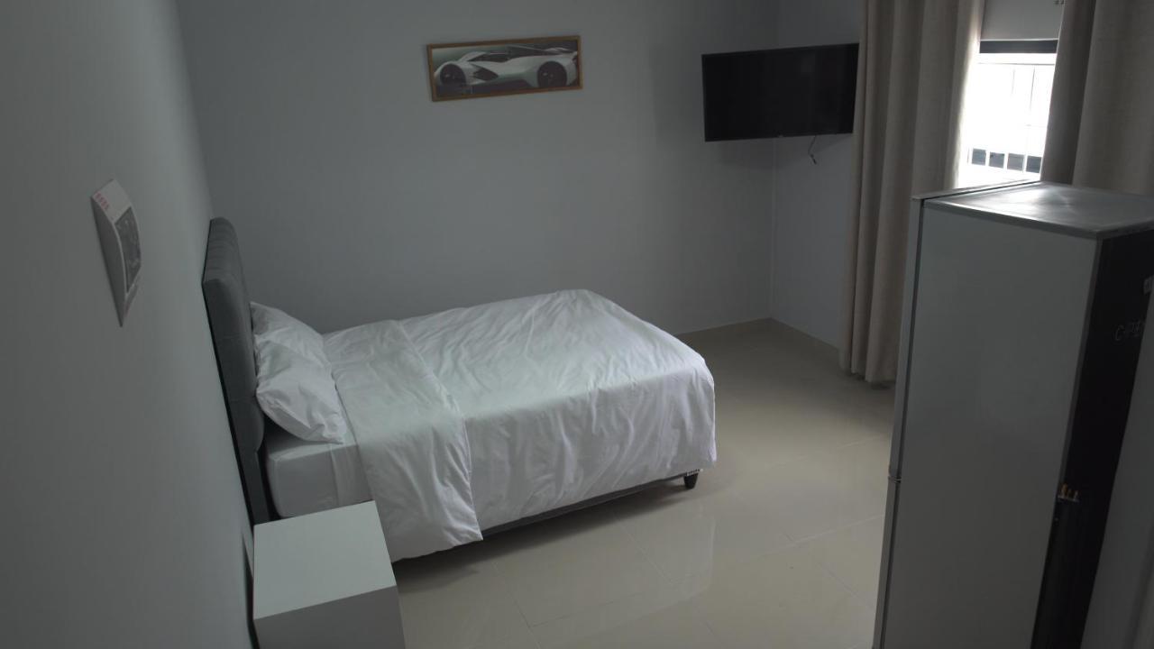 Guest house On Hussar Cape Town