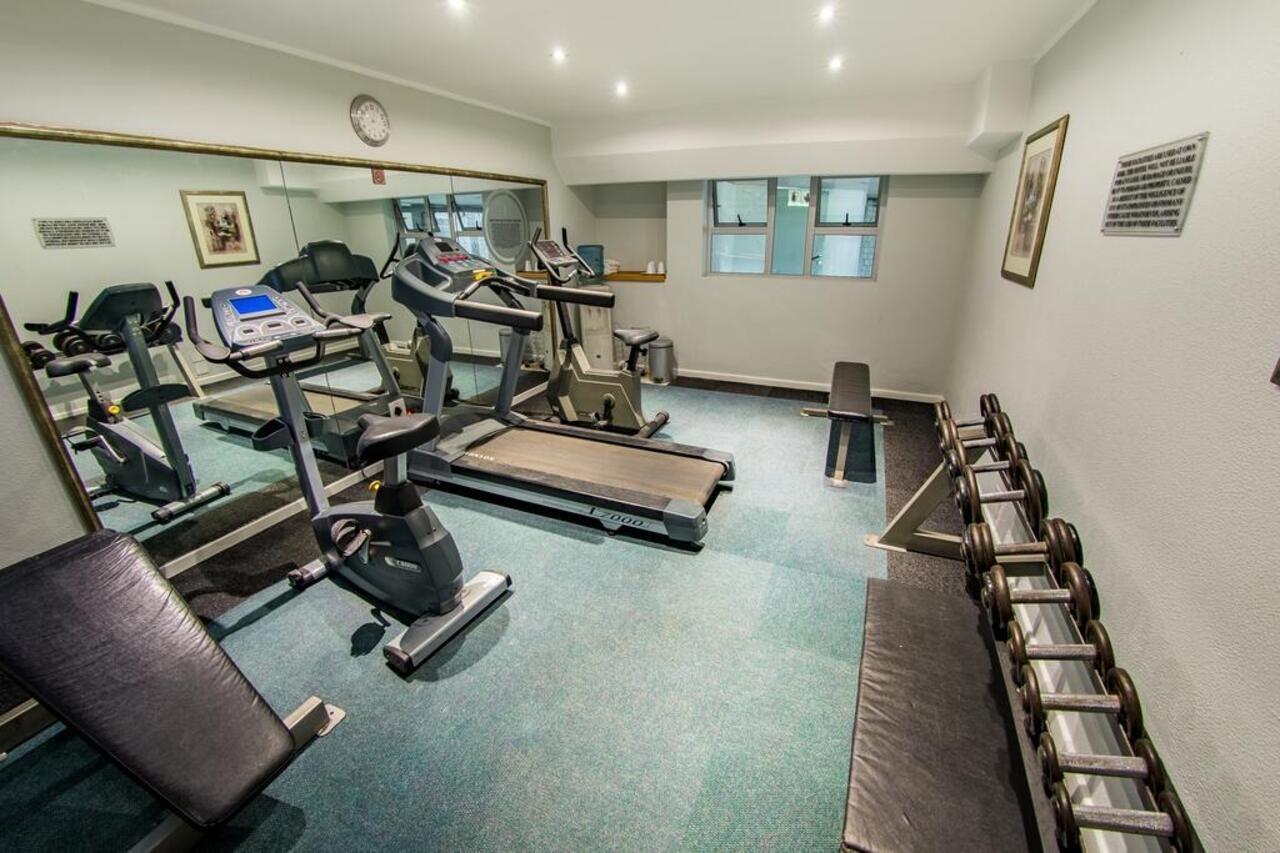 Pinelands Hotel
