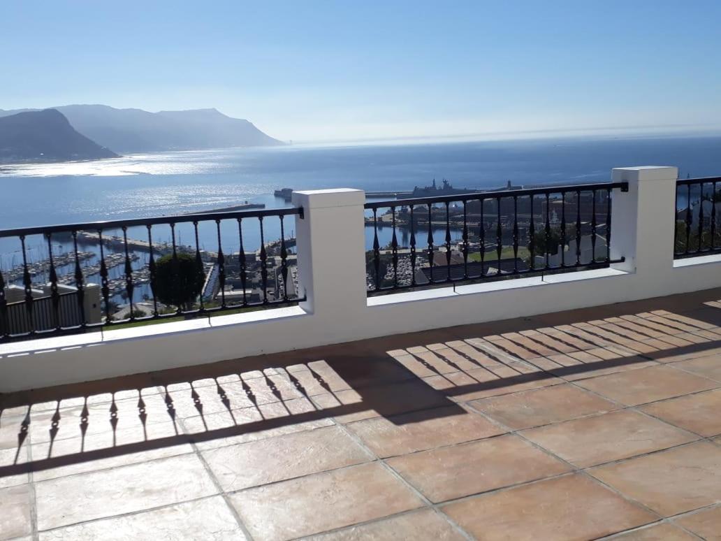 Bed & Breakfast Victory View Cape Town