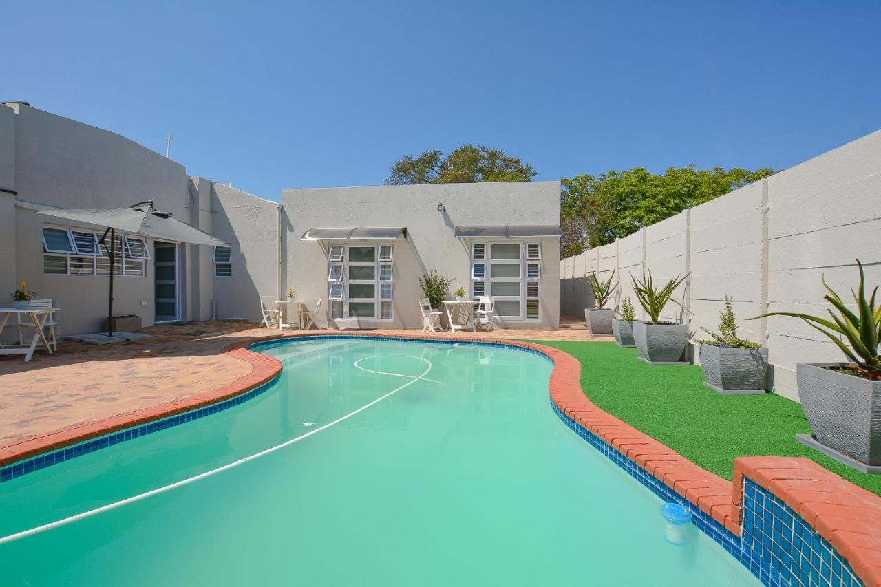 The Blue Sapphire Guest house 4*