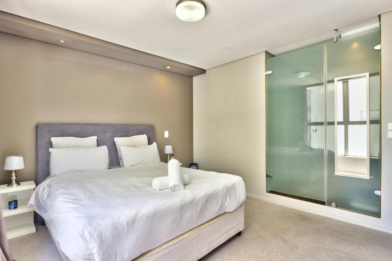 Legacy One Bedroom. * Cape Town