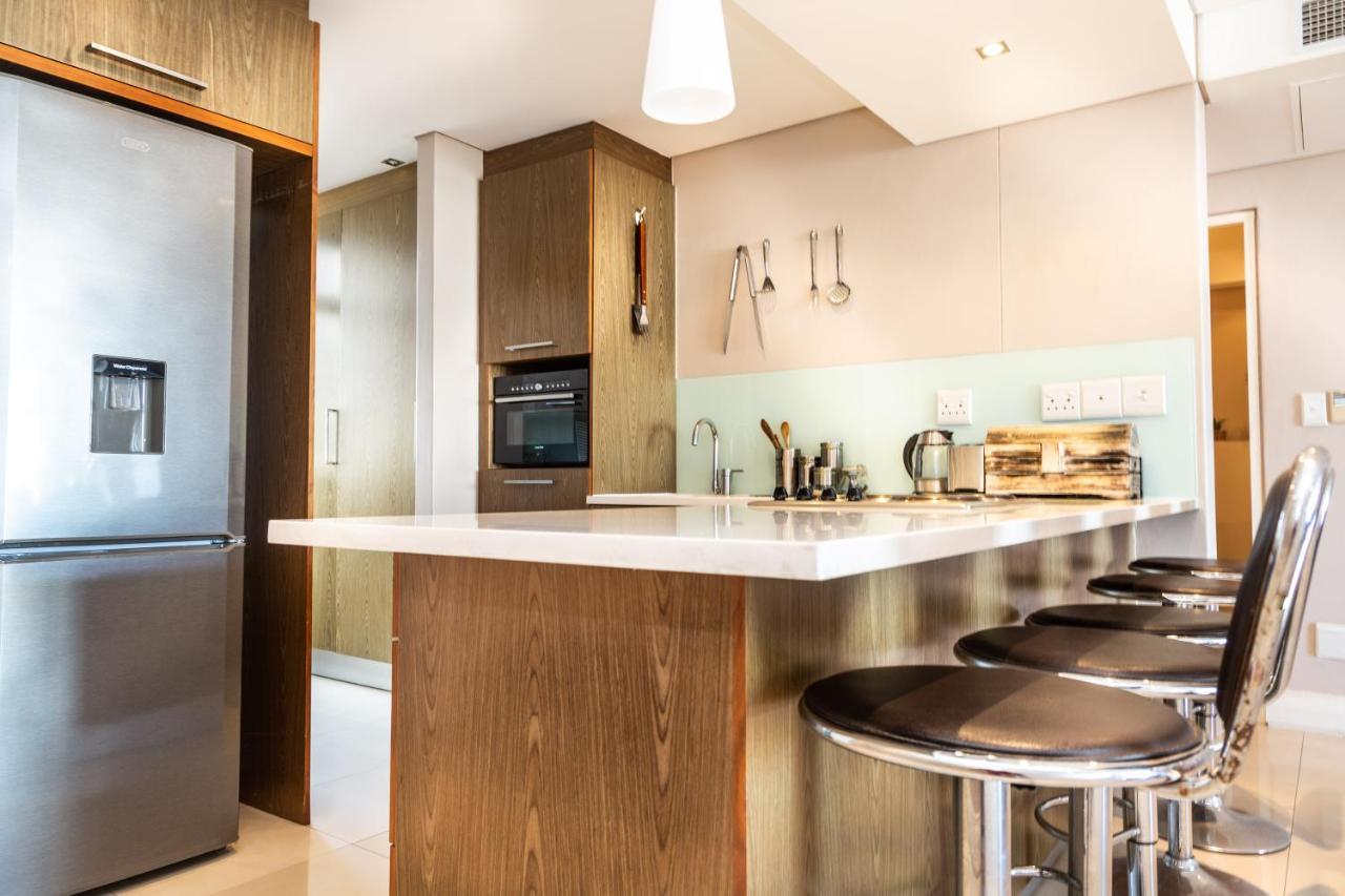 Modern Ocean Views 2 Bedroom 112 Eden On The Bay, Blouberg, Apartment Cape Town