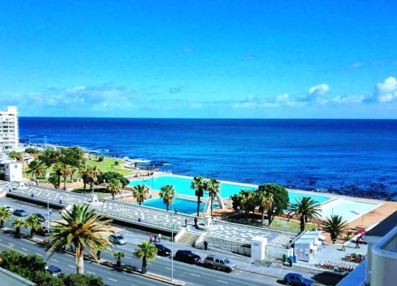 69 Mimosa, Sea Point Cape Town
