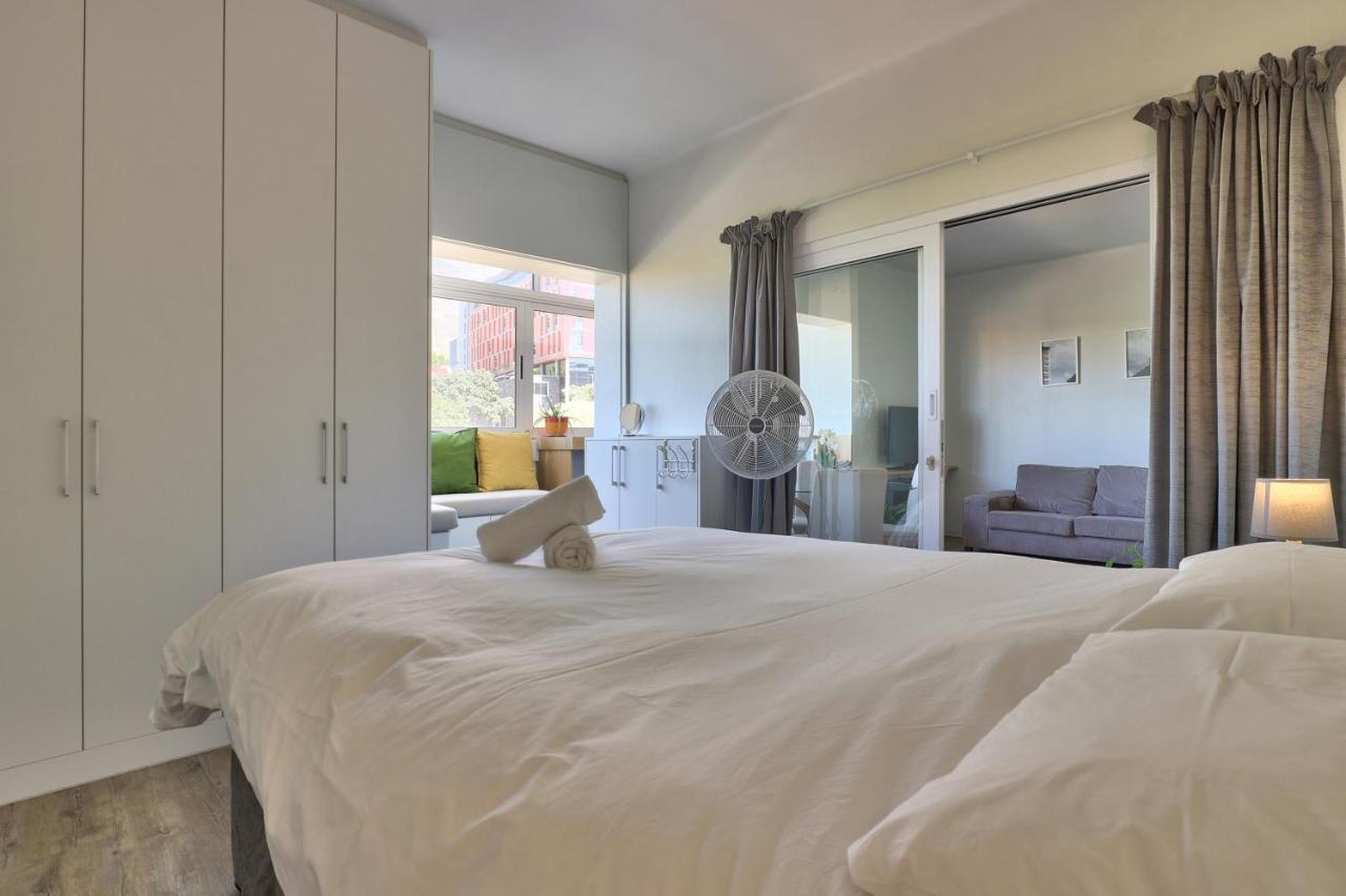 Skyways Apartment Cape Town