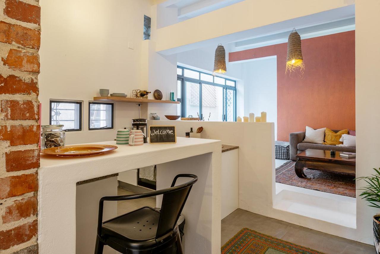 Modern, Trendy Bokaap Gem. Villa