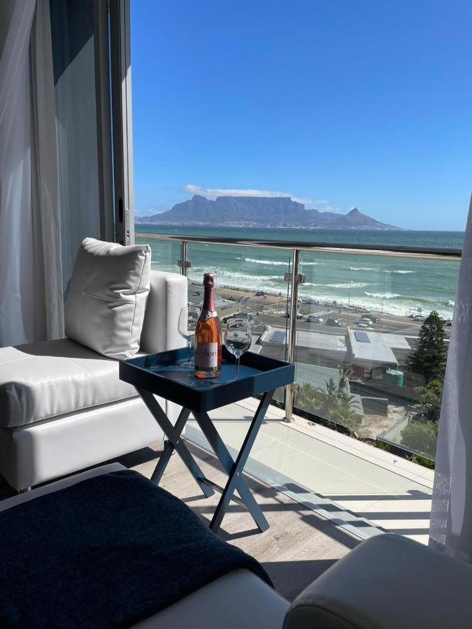 Apartment Infinity Self Catering Beachfront 302