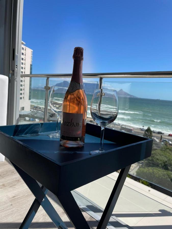 Apartment Infinity Self Catering Beachfront 302 Cape Town