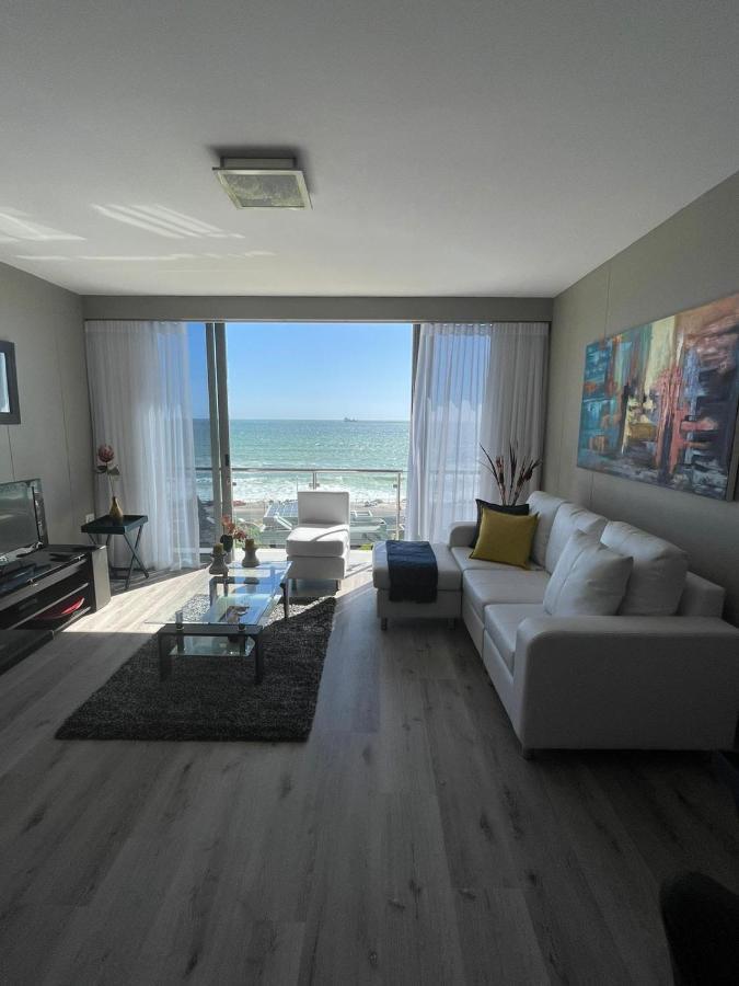 Infinity Self Catering Beachfront 302 Cape Town