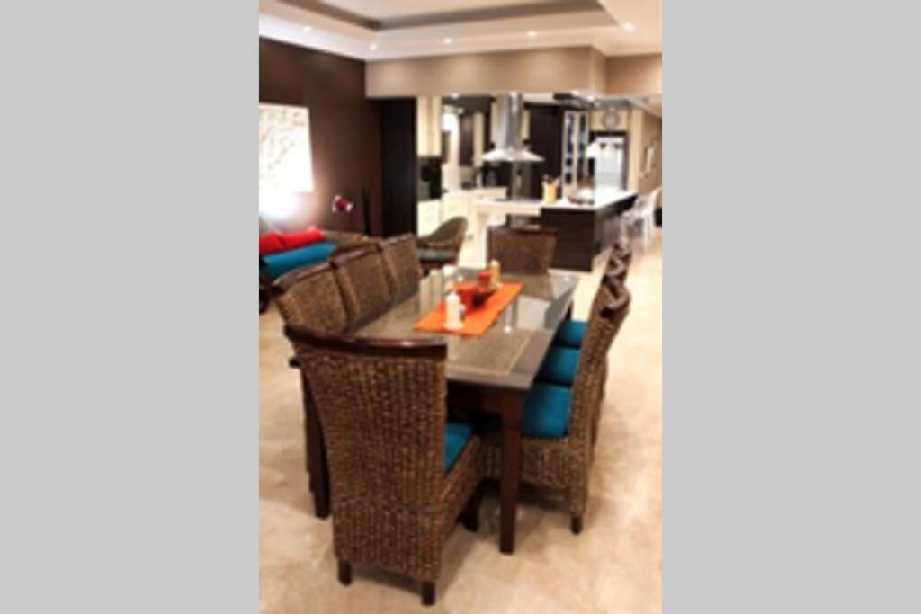 4 Bedroom Luxury With View Of The Ocean And Table Mountain * Cape Town