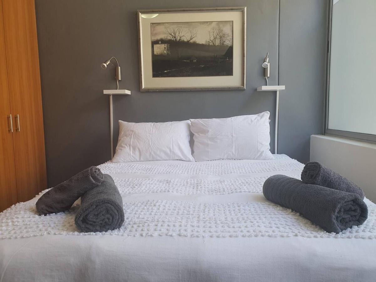 Apartment Market Place Cape Town