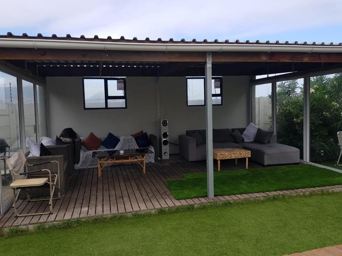 Lodge Salama Milnerton *