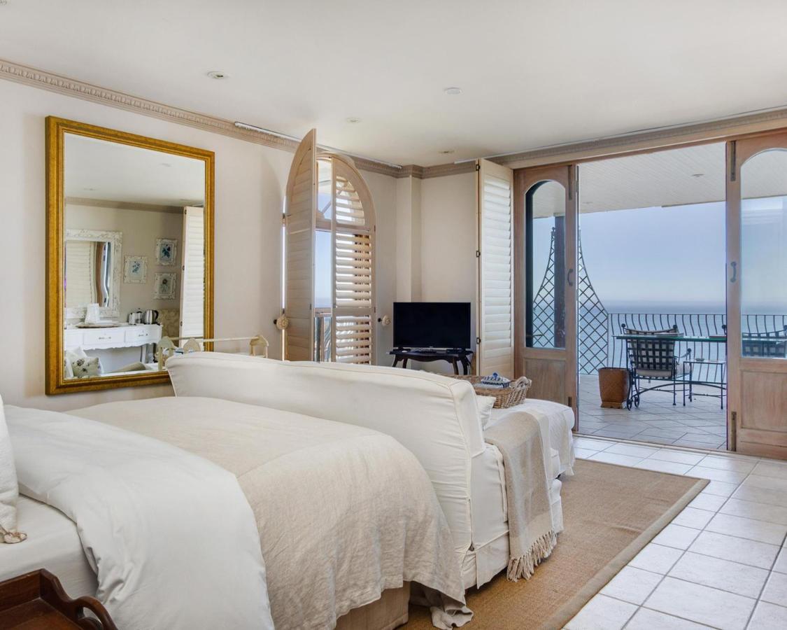 Del Mar: Luxurious Sea View In Bantry Bay *