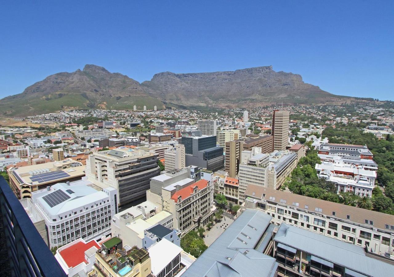 Spacious 3 Bedroom Family In * Cape Town