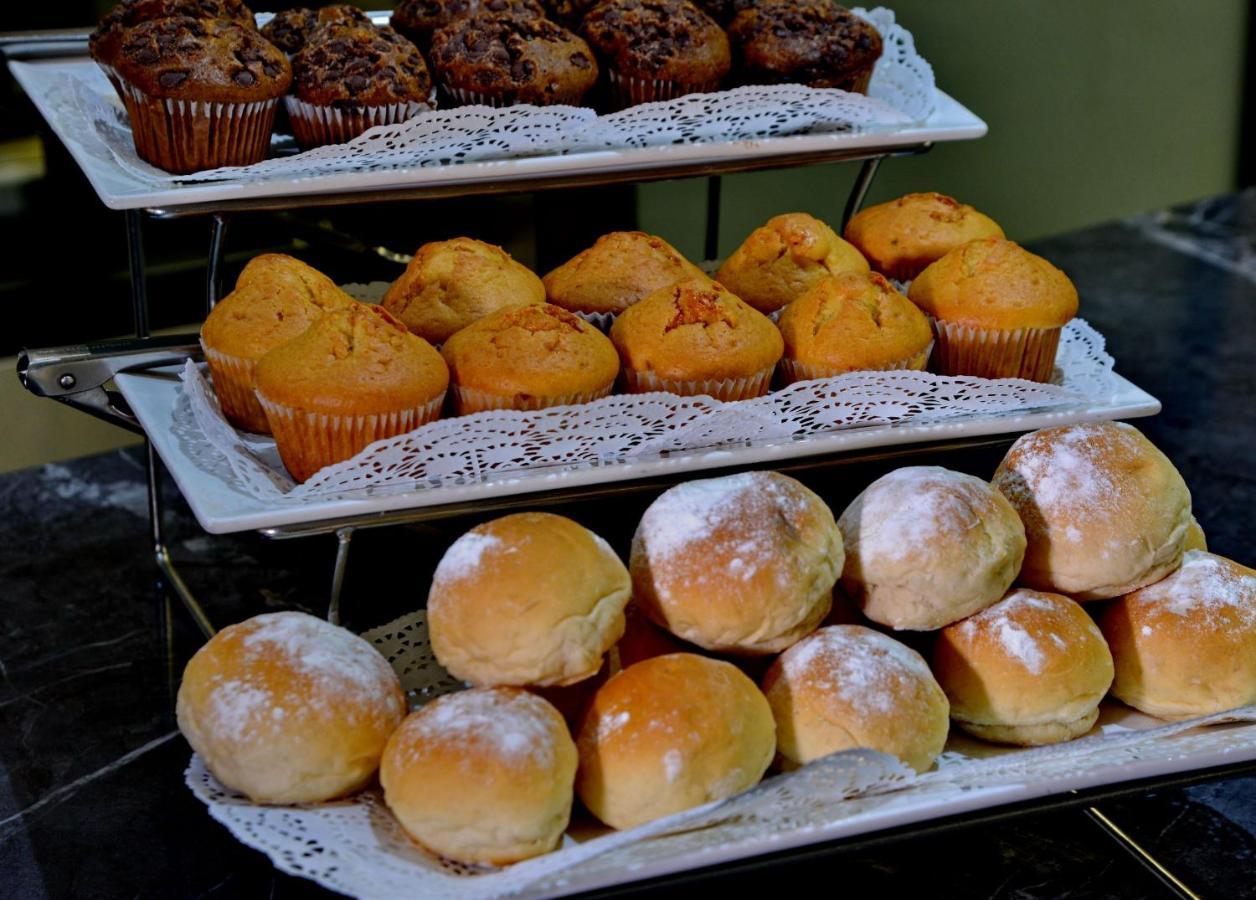 The Capetonian - Halal Cape Town