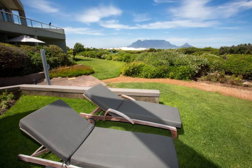 Dolphin E24 Direct Access To The * Cape Town