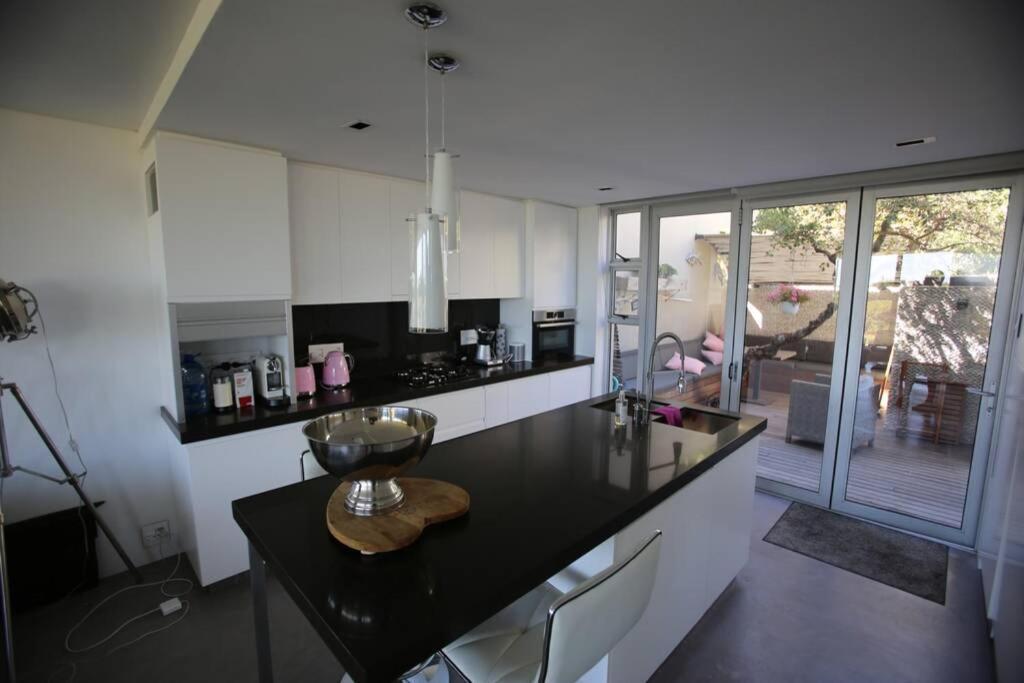 Holiday home Dolphin E24 Direct Access To The Cape Town