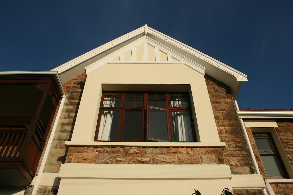 Guest house Reading House