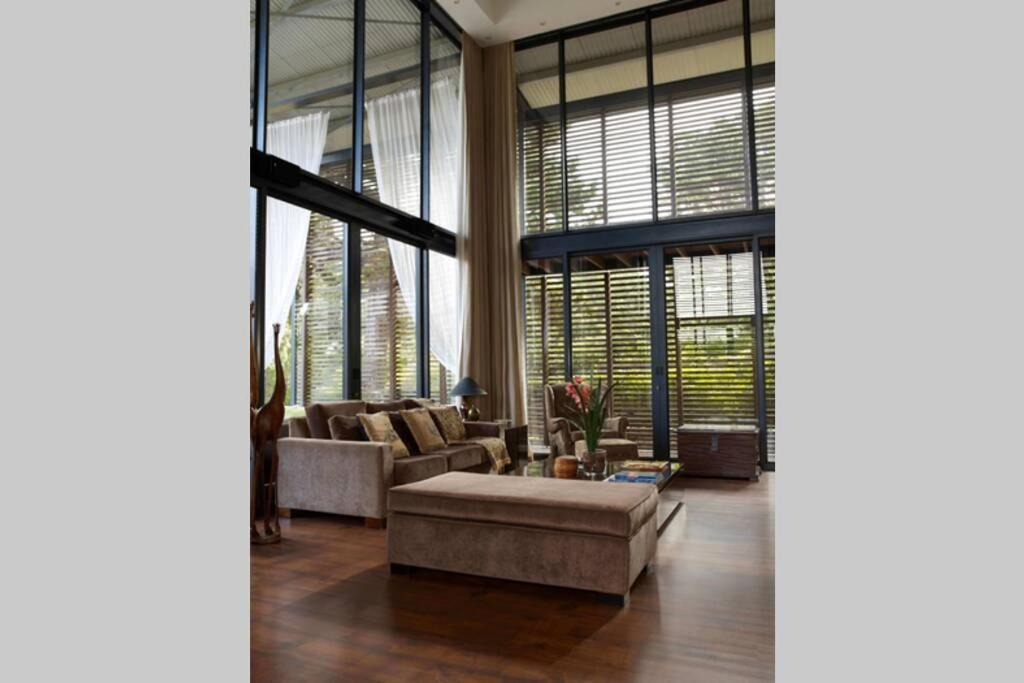 Kha Leeukop Villa Cape Town