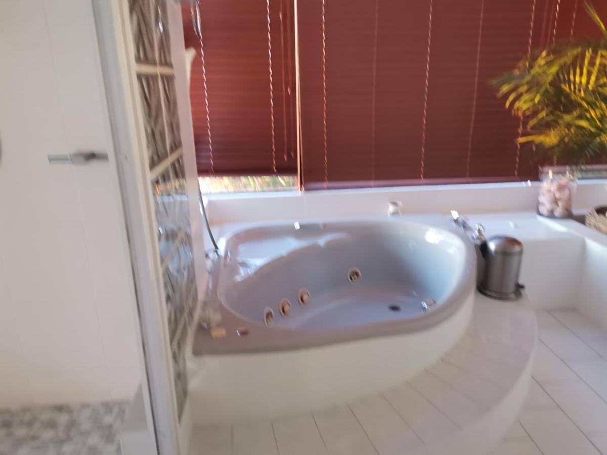 Bed & Breakfast H-worx *