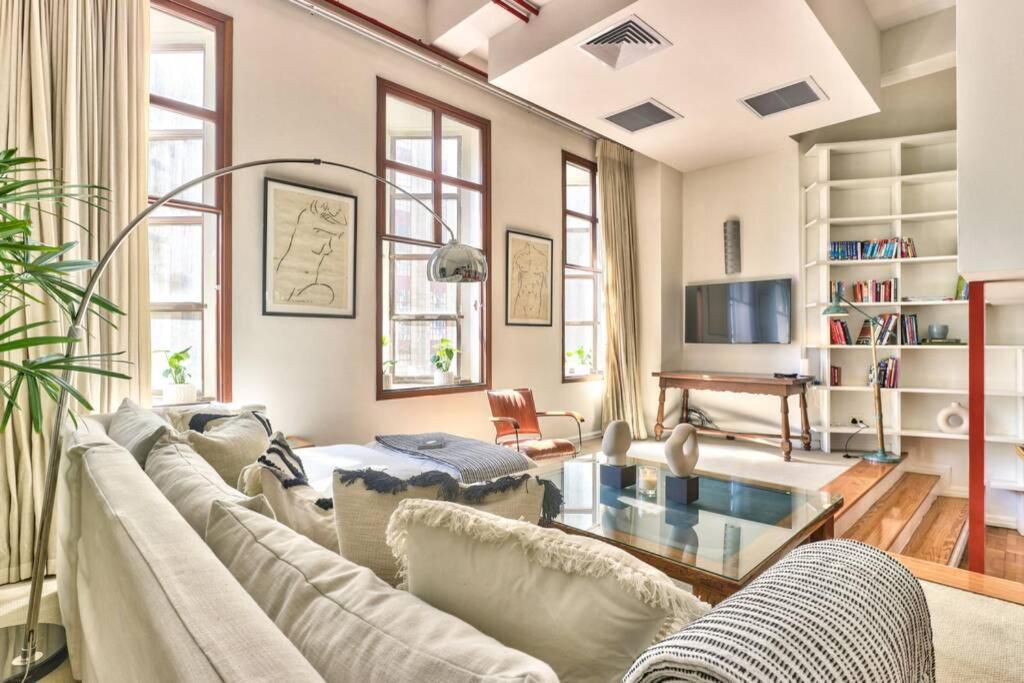 Couples Retreat, Bar, Library, 24 Hour Security Holiday home