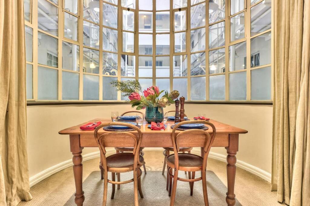 Holiday home Couples Retreat, Bar, Library, 24 Hour Security *