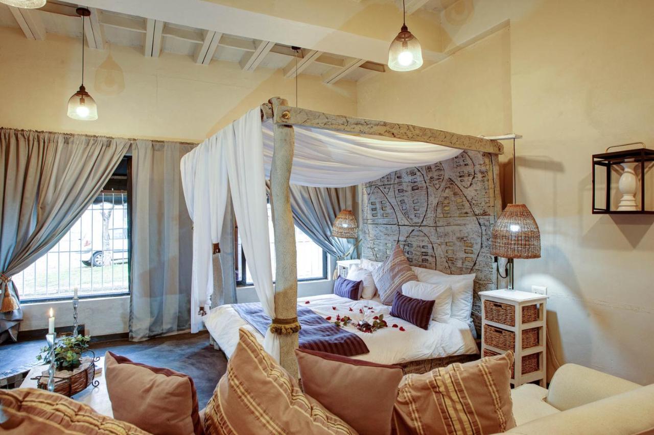 Apartment Bedrock Honeymoon Studio En-suite *