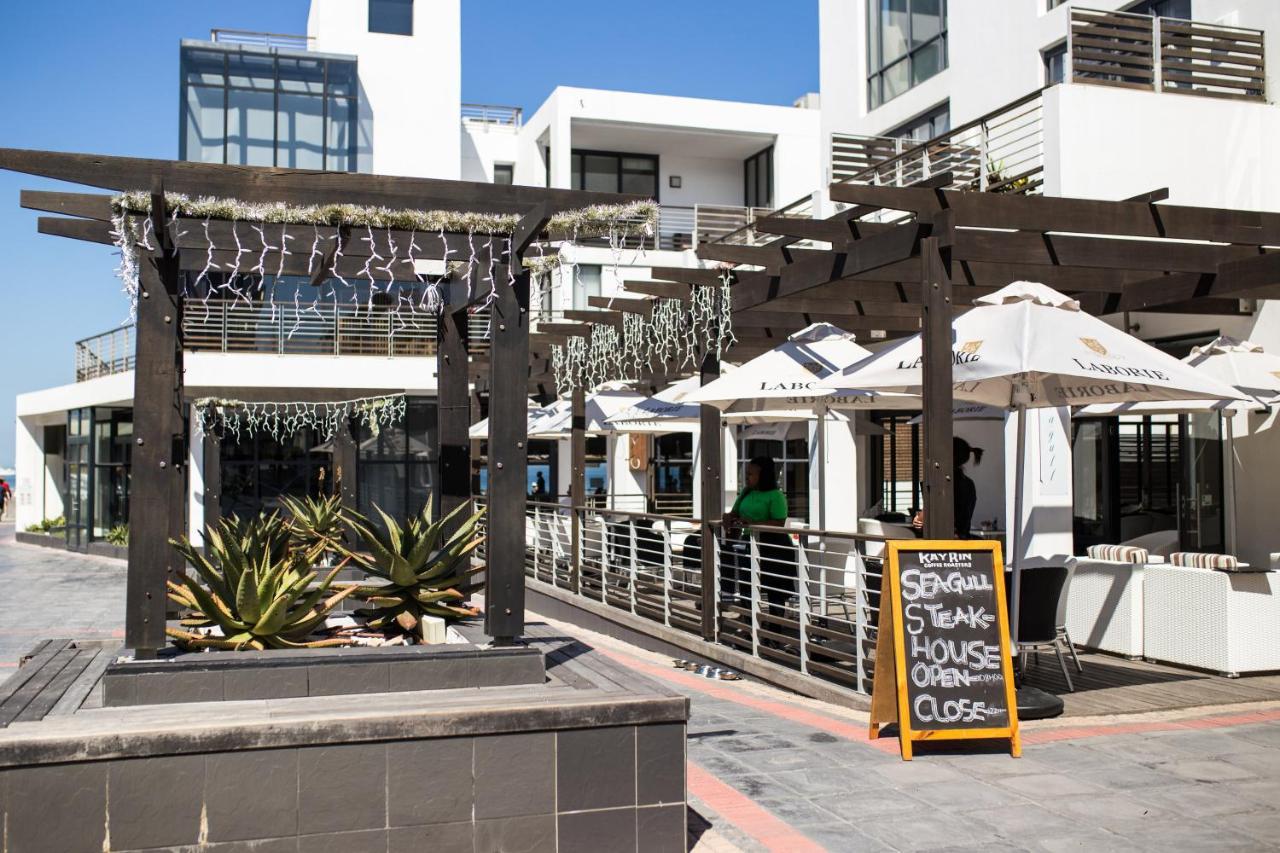 Elegant Beachfront 192 Eden On The Bay Beachfront Apartment, Blouberg, Cape Town
