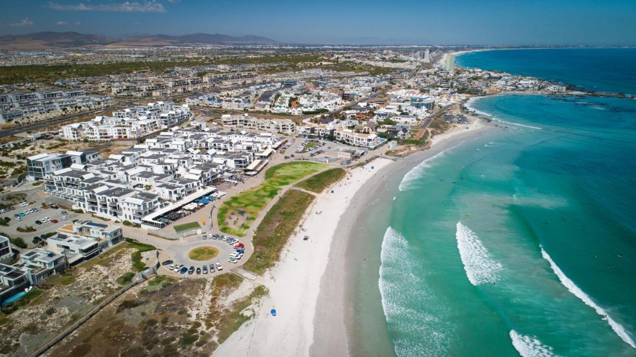 Apartment Elegant Beachfront 192 Eden On The Bay Beachfront Apartment, Blouberg, Cape Town