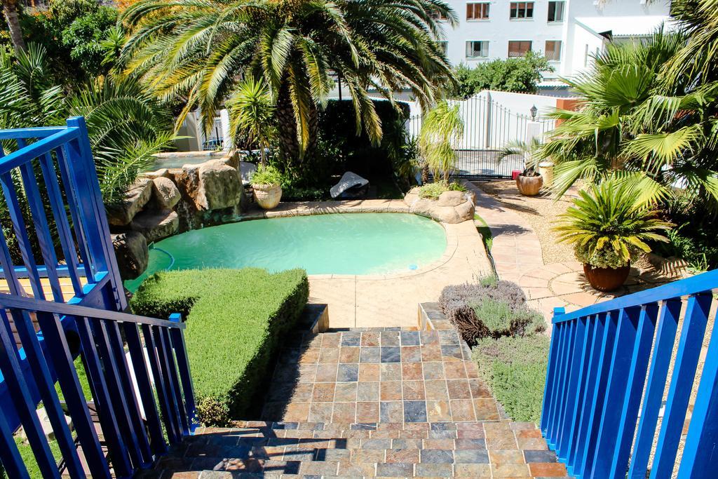 Port View 3* Cape Town