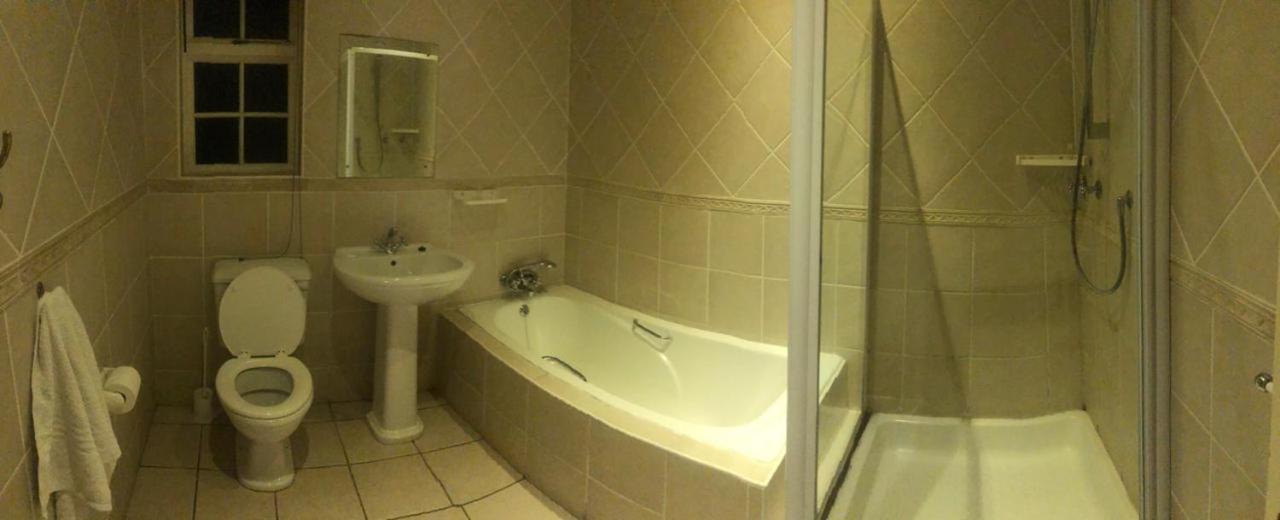 Casa Serena * Cape Town
