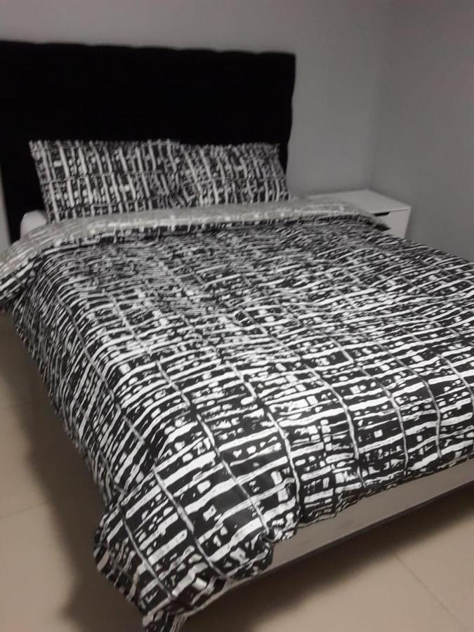 On Hussar Guest house Cape Town