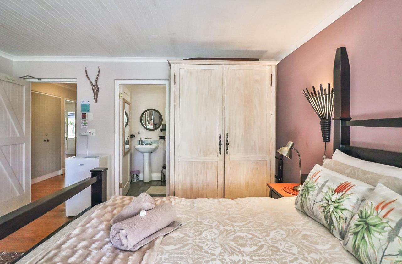 Inn-style 3* Cape Town
