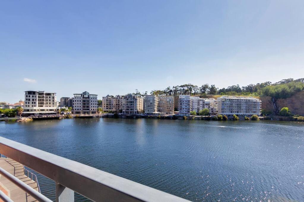 Apartment Elgene's Getaway Waterfront Views + Terrace *