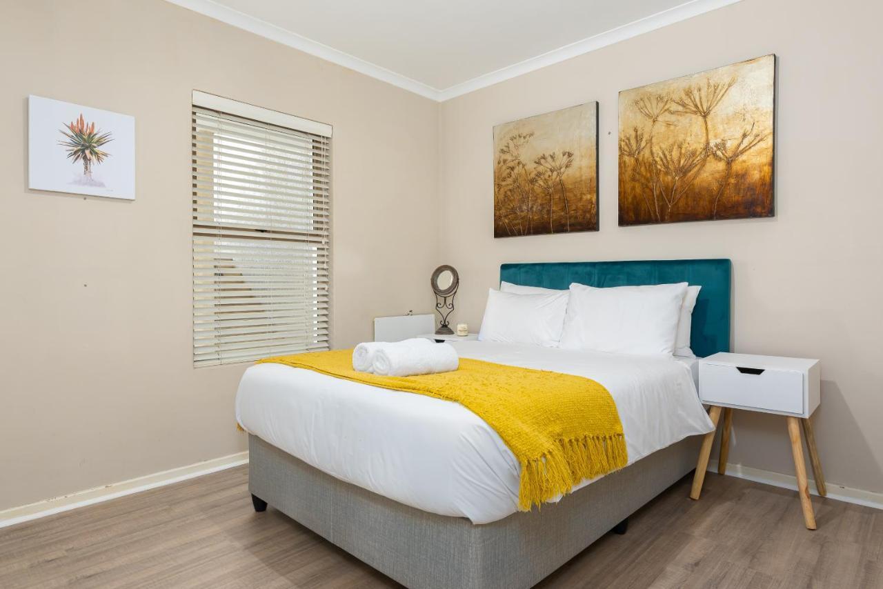 Clara 206 Cape Town