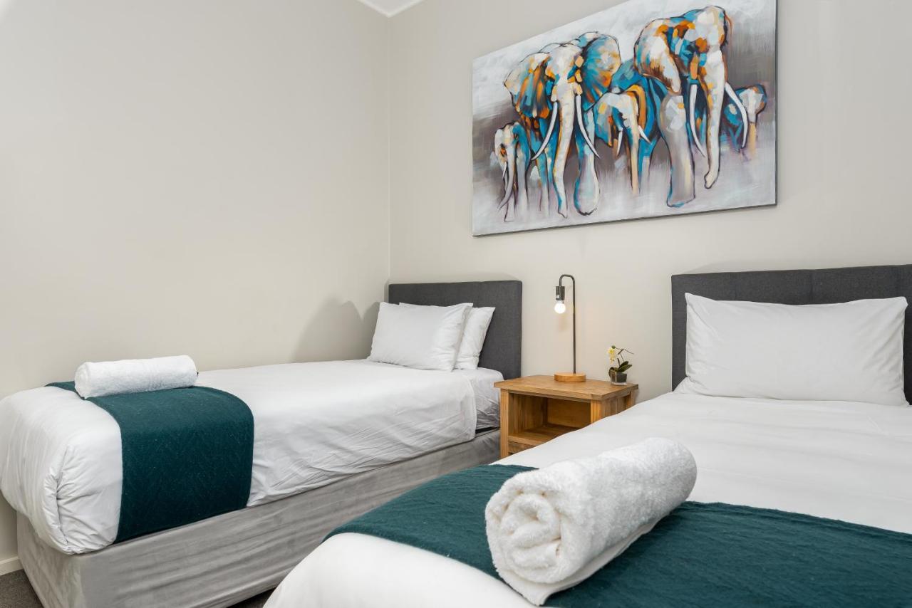 Apartment The Axis Luxury