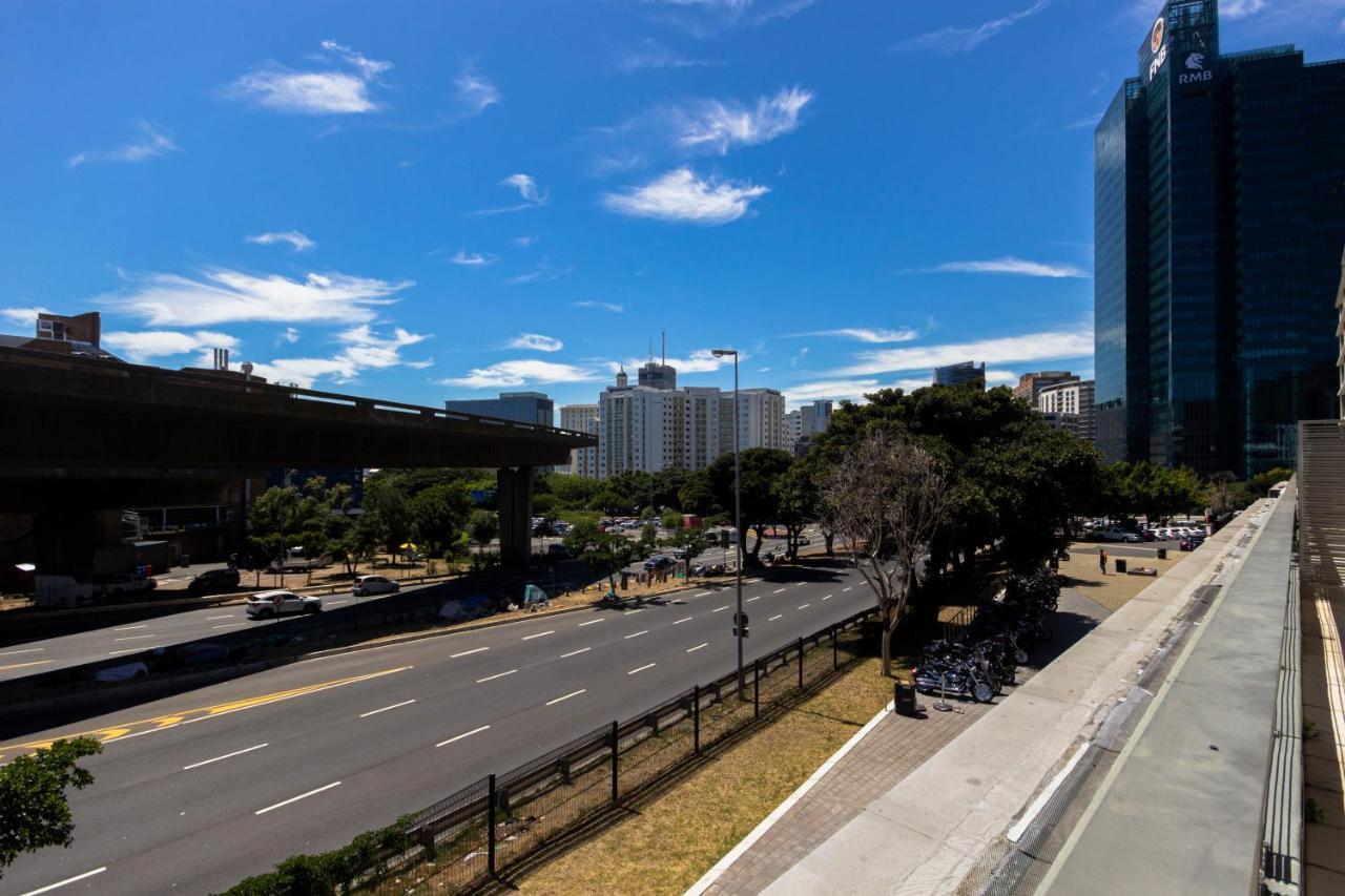 Apartamento Three Bedroom - Fully Furnished With Balcony *