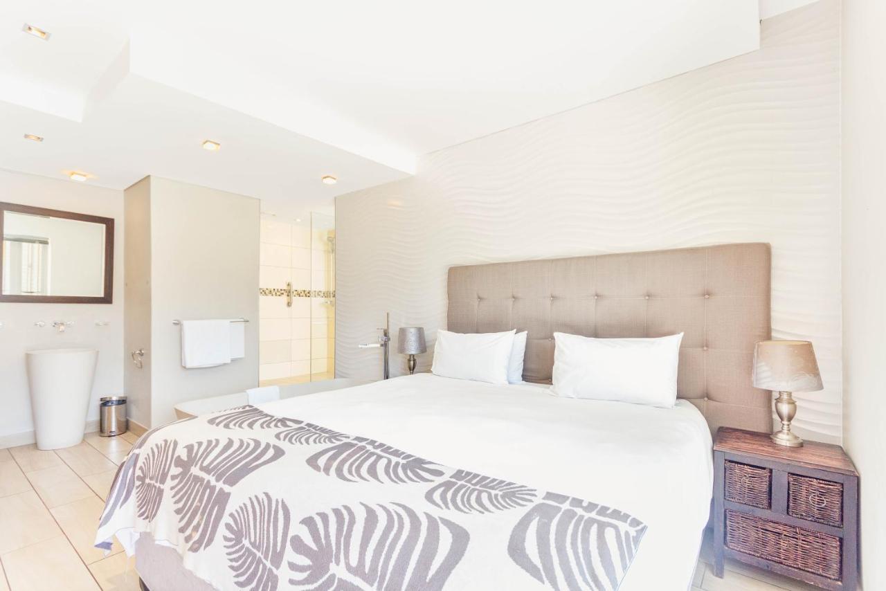 Three Bedroom - Fully Furnished With Balcony *