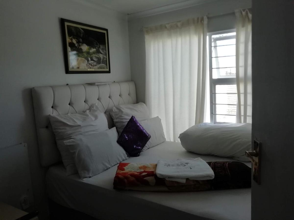 Apartment Inams