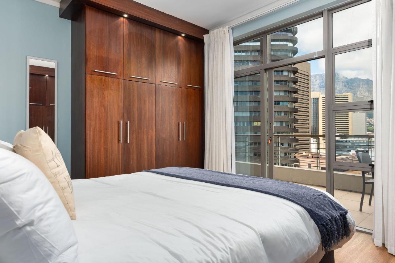 Icon Luxury Aparthotel