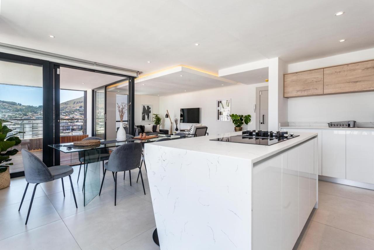 1801 Mandela Rhodes Penthouse *