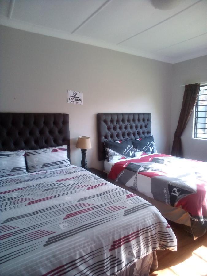 Guest house 2 Friends