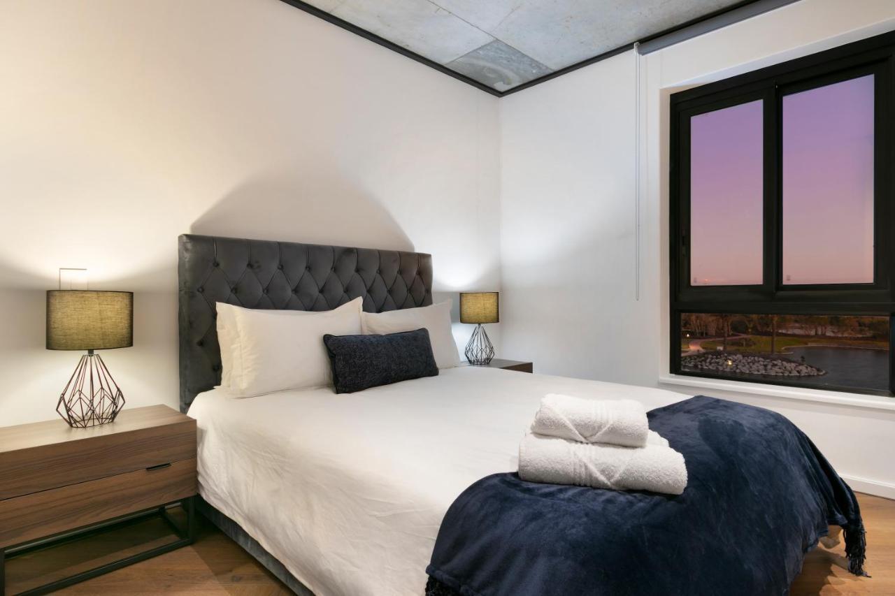 Bridgewater One 605 By Hostagents