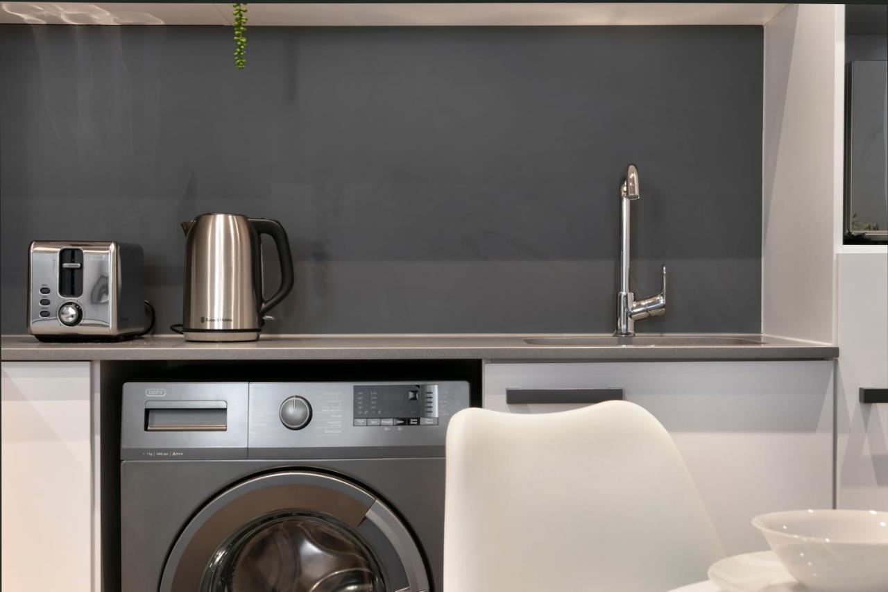Bridgewater One 605 By Hostagents * Cape Town