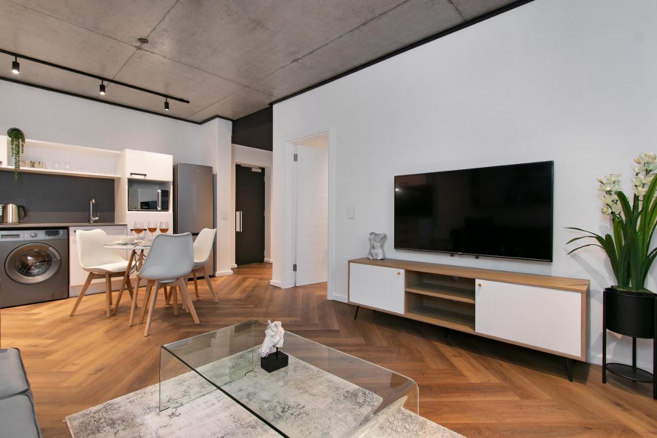 Apartment Bridgewater One 605 By Hostagents *