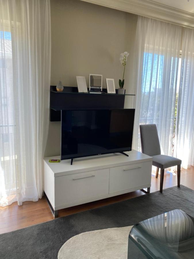 Cape Royale Luxury In Green Point South Africa Apartment